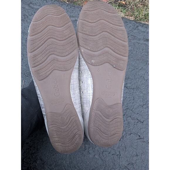 Gabor Women's Silver Metallic Ballet Flats Sz 8.5 Hole Punch Comfort Casual - Picture 5 of 8